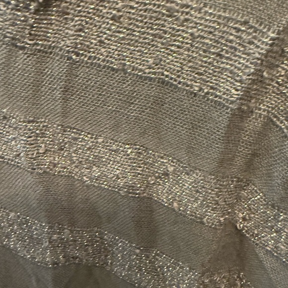 Minimalist Gray & Silver Stripe Lightweight Scarf with Fringe OS - Picture 6 of 7